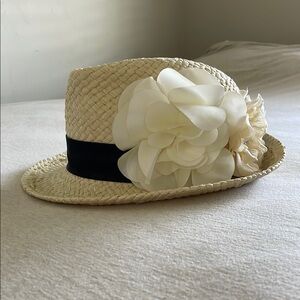 🌺 Adorable Summer straw fedora 🔥